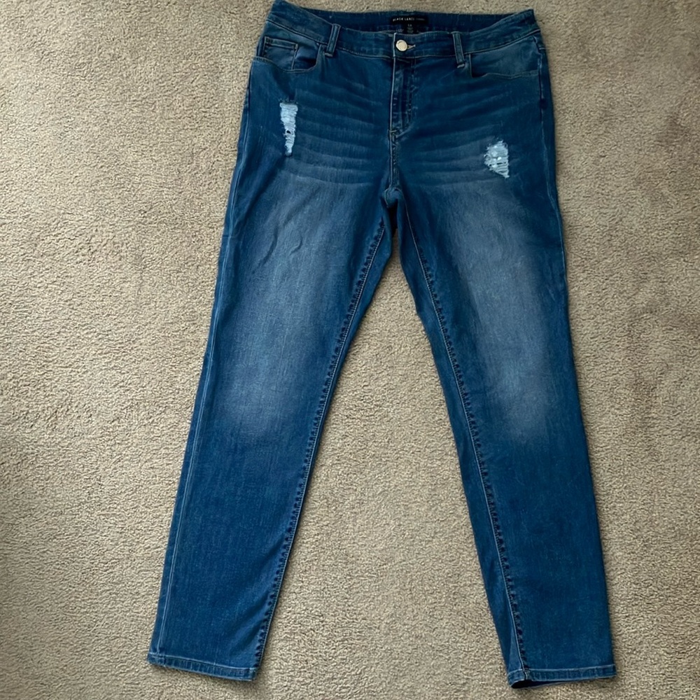 Blue Skinny Jeans with Distressed Details